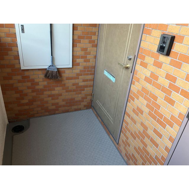 プリンスマンション 玄関