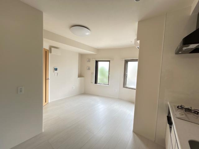 ハートランド高幡不動106号室 室内