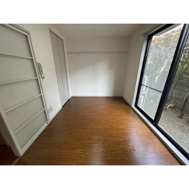 グリーンフラッツ旗の台0101号室 居室