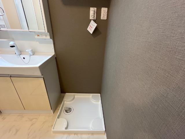 サニーサイド103号室 洗濯機置場