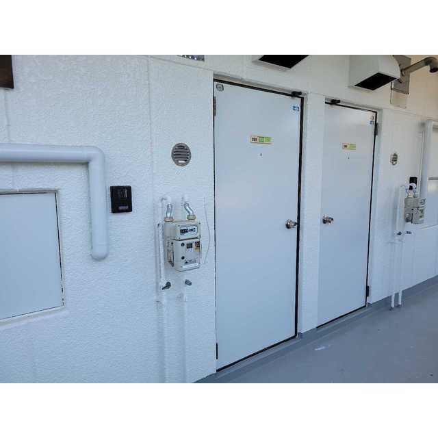小手指シティハイツ201号室 玄関