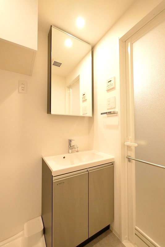 LUMEED横濱山手5階 内観