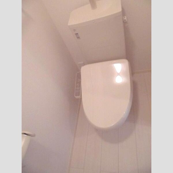 ファミーユ 温水洗浄暖房便座