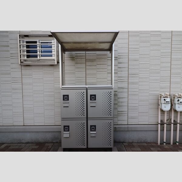 フォレスター 宅配ボックス