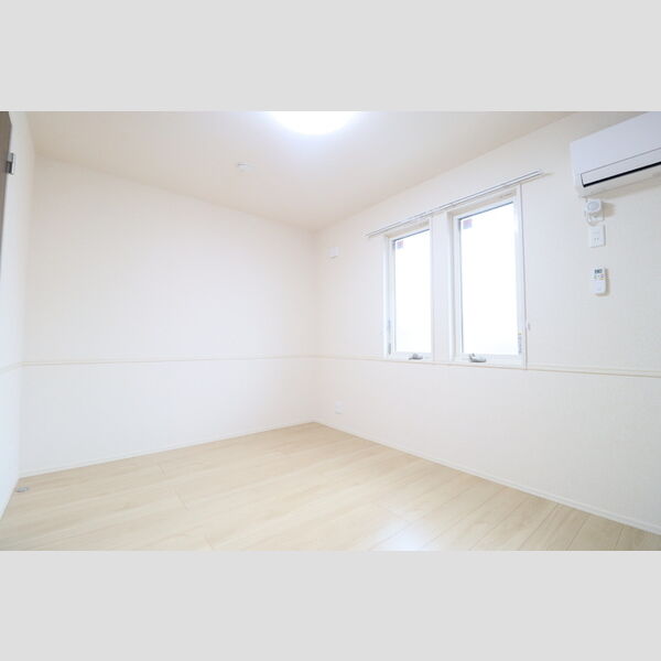 ボナール泉台　B202号室 北側洋室