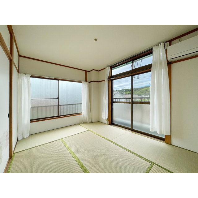 サン・レジデンス 内観