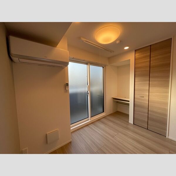 セレスティア西新井303号室 洋室