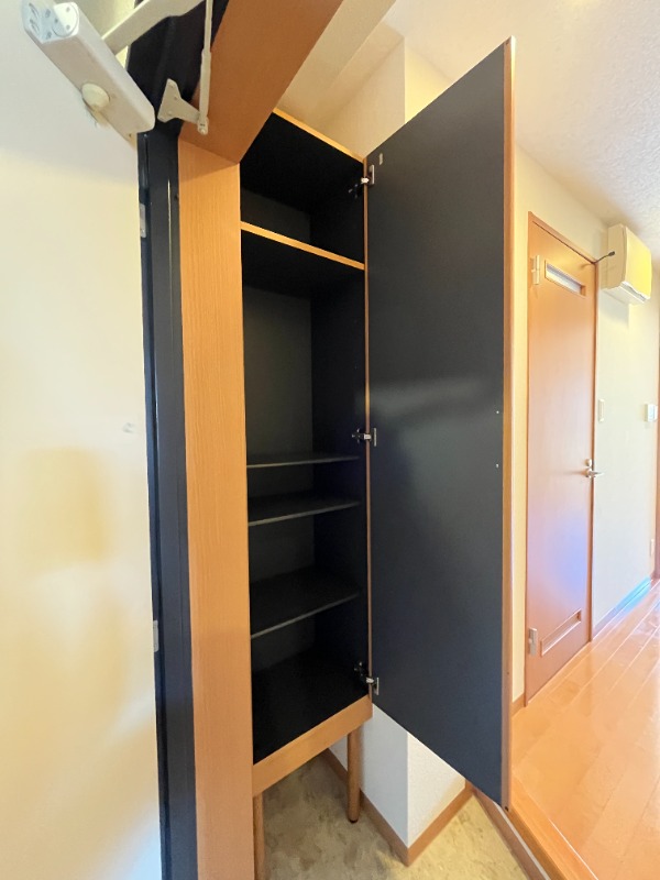 アゼリア鎌倉 収納