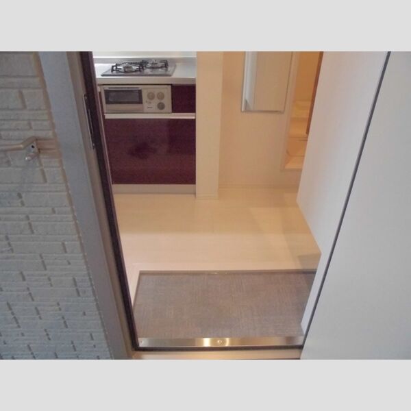 Maison de la pomme301号室 玄関