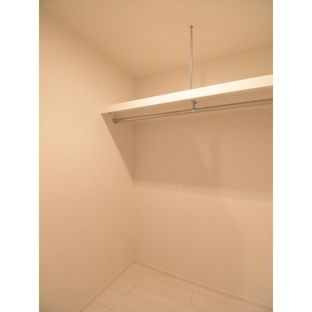 ラクレイス横濱関内0706号室 内観