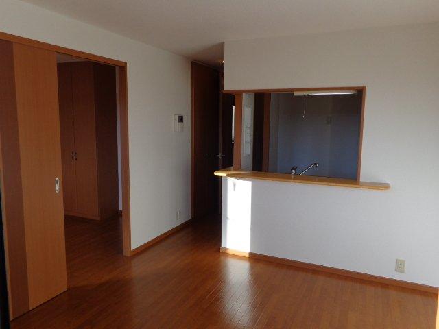 プラザ・シフォレⅠ00105号室 リビング