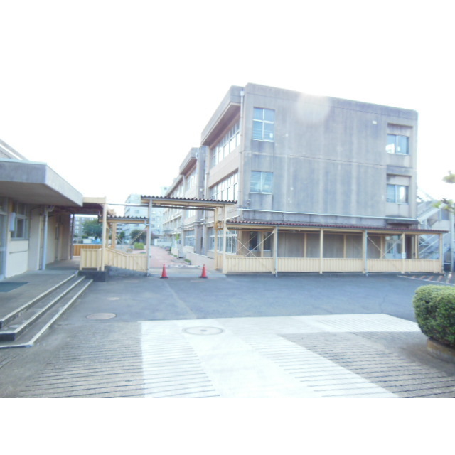 アムール 山﨑 周辺
