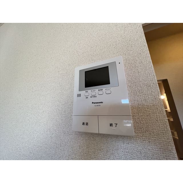 エクセレント南小岩203号室 モニター付きインターホン完備