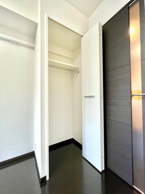 レジディア中村橋2階 収納