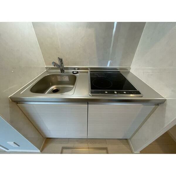 EMILE　KINSHICHO キッチン