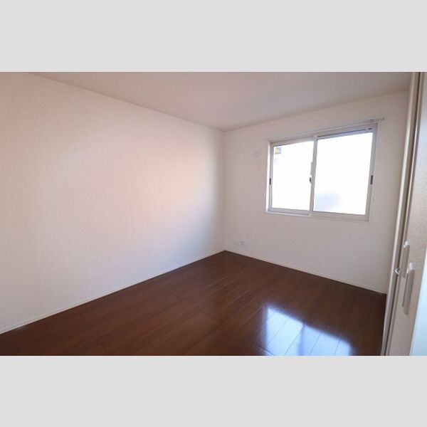 クオシス202号室 洋室　6帖