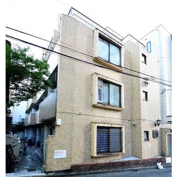 メゾン・ド・ポルシュ 外観