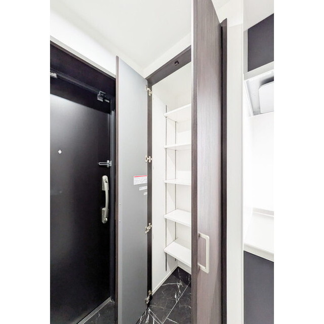 クレセール西小山0502号室 内観