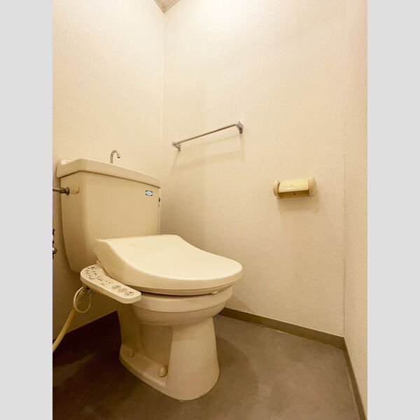 メゾン・デュークス 温水洗浄暖房便座