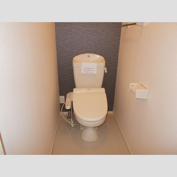 セジュール下瀬谷　A棟201号室 温水洗浄暖房便座付トイレ