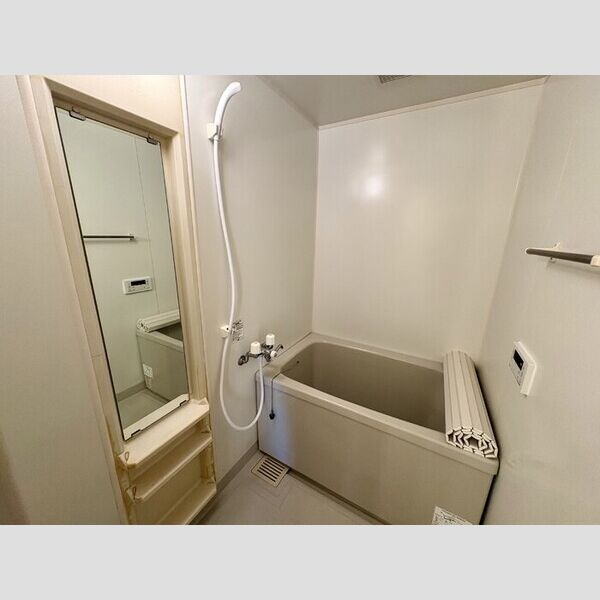 カームヒルズ　ABA203号室 同建物別部屋の参考画像