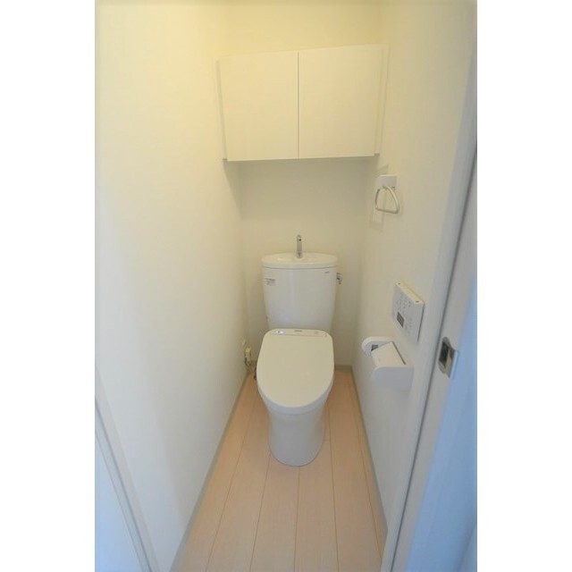 ユニバーサルスクエア新中野0802号室 内観