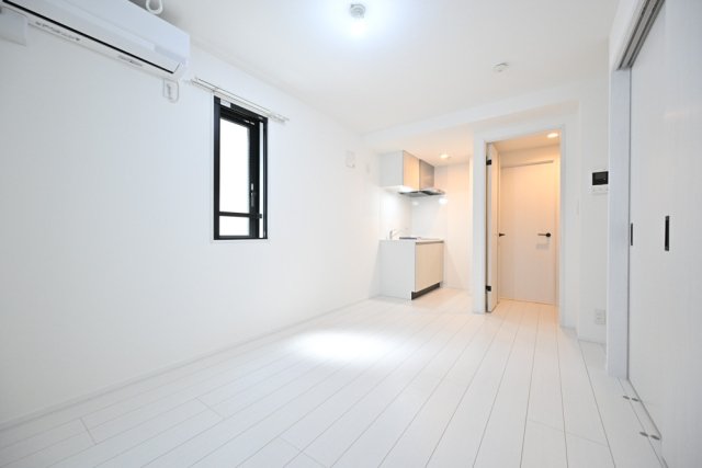 Ｔｈｅ　Ｒｅｓｉｄｅｎｃｅ　Ｎｉｈｏｎｂａｓｈｉ4階 リビング