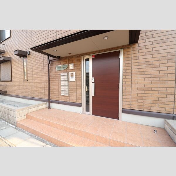 フレグランスⅡ エントランス