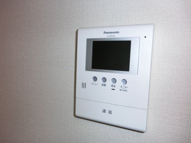 パラディ102号室 カメラ付インターホン