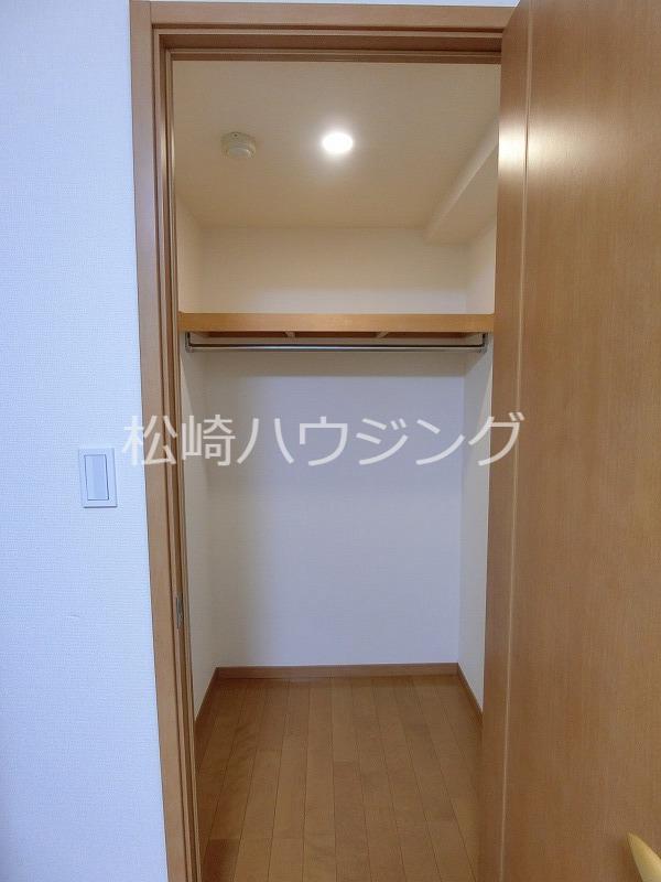 ディアクオーレ中野文園 内観