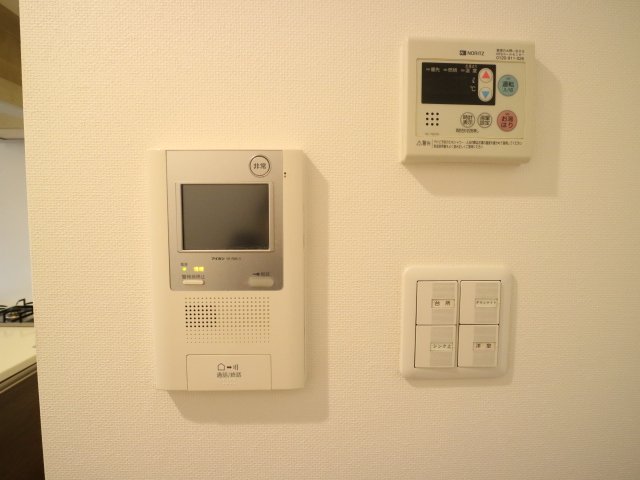 プライムアーバン学芸大学パークフロント105号室 モニターホン※参考写真