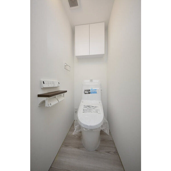 ウィロー板橋本町0402号室 トイレ