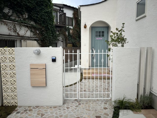 アマランスA号室 エントランス