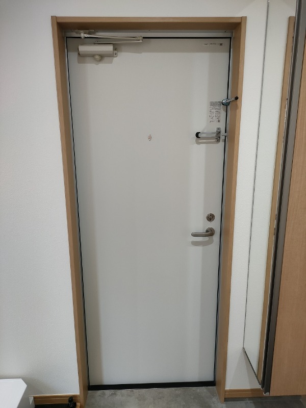 パークステュディオ胡録台3階 玄関