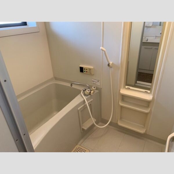 リヴェールコート　A/B/C/D/E 浴室