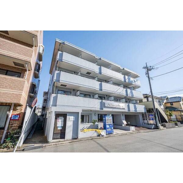 メゾン・ド・ビザール 外観