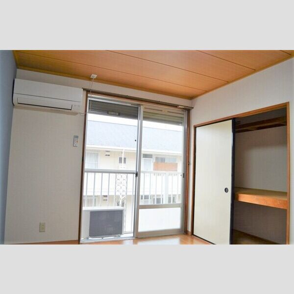 ネオシティ中島　A202号室 洋室②(別角度)