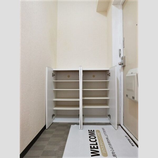 第二パールメゾン染谷108号室 シューズボックス