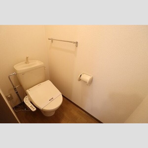 トリニシティ　弐番館202号室 トイレ