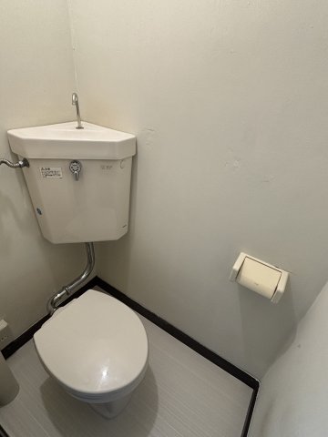 カサ・デ・コリーナ トイレ