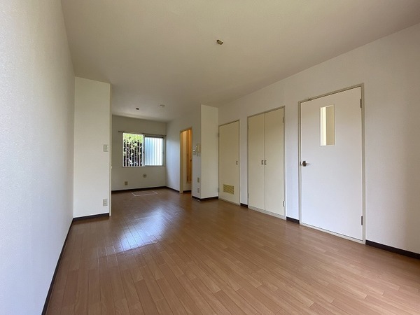 サンベルテ戸塚1階 同建物別部屋の参考画像