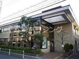 TRINITE  Bleu3階 中野区立江古田図書館