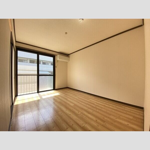 タウンコート(鶴ヶ島)102号室 洋室