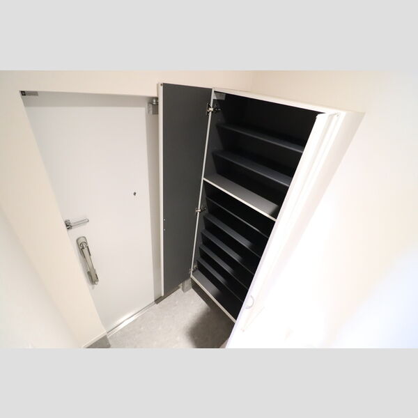 Grace Atago105号室 玄関・シューズボックス