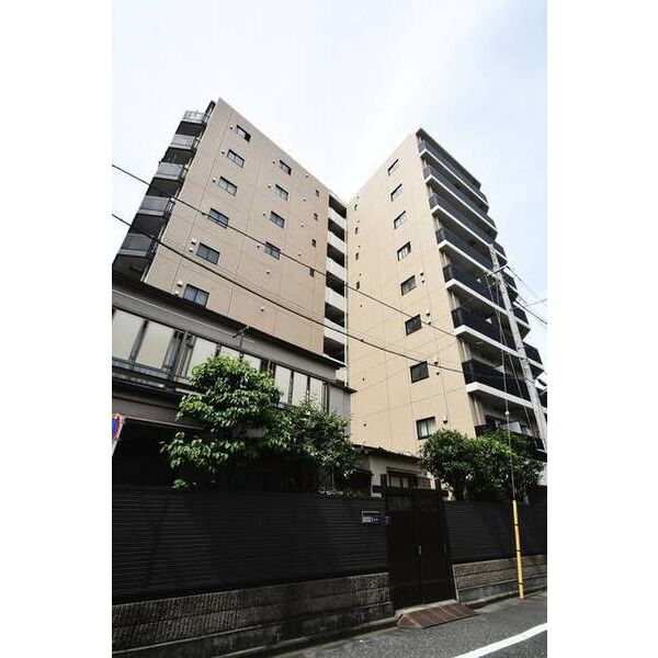 リアナスティル森下 外観