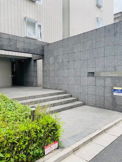 プライムアーバン市谷仲之町205号室 エントランス