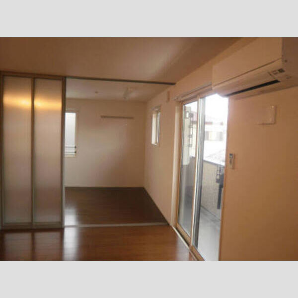 Bogor Residence301号室 エアコン♪1台付き♪