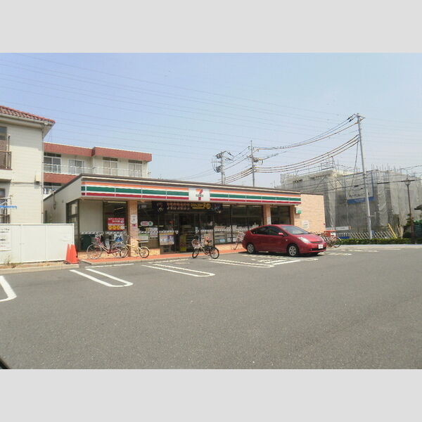 グランディール富士　Ⅲ セブンイレブン東浦和3丁目店(703m)