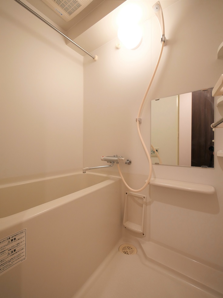 ＬＩＮＸ　ＬＥＧＡＭＩ 内観