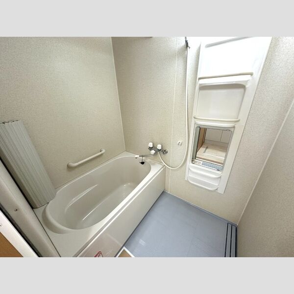 イマヴリューマンション303号室 浴室